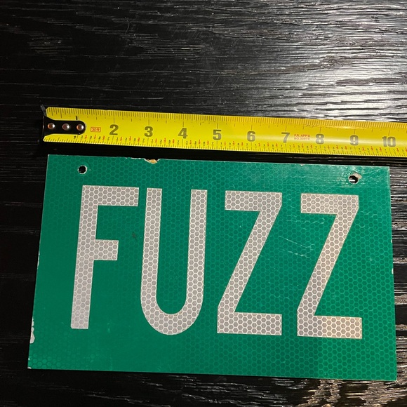 Vintage Fuzz Sign! - Picture 4 of 7